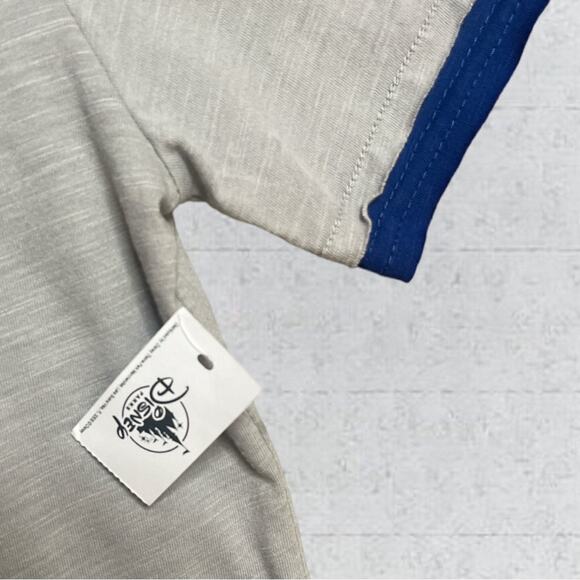 NWT Disney Cruise Line Captain Awesome Mickey Mouse Pocket T Shirt Size Small - Picture 8 of 11